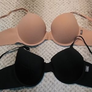 Vince Camuto set of 2 36 c